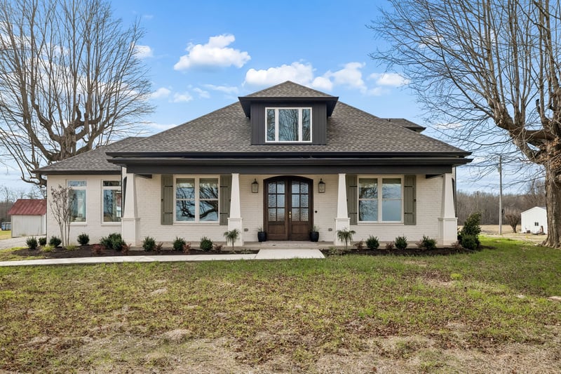 7307 Dunn Rd, Cedar Hill, TN 37032