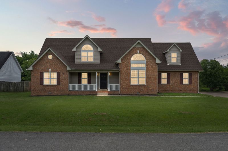 108 Smotherman Ct, Murfreesboro, TN 37129