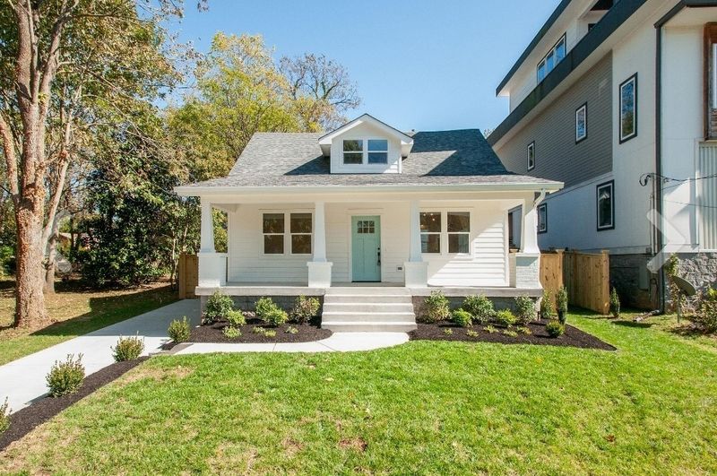 814 Powers Ave, Nashville, TN 37206
