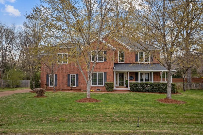465 Harpeth Meadows Dr, Kingston Springs, TN 37082