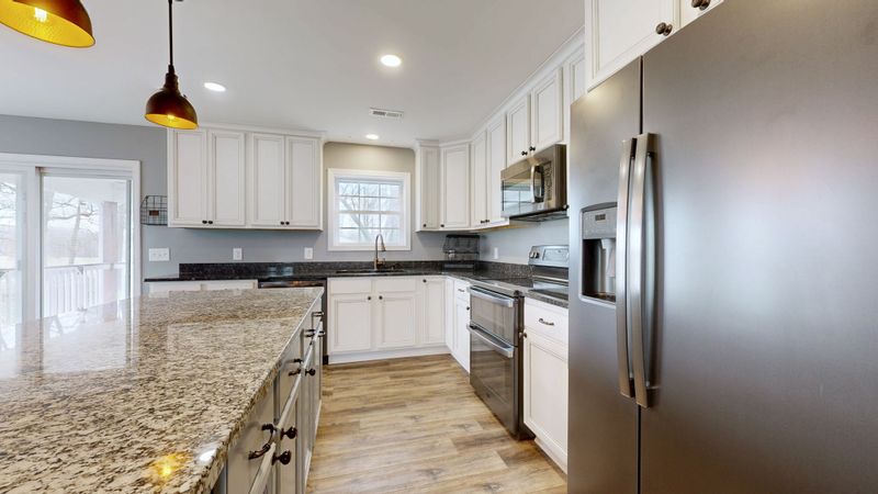 7563 S Swift Rd, Goodlettsville, TN 37072