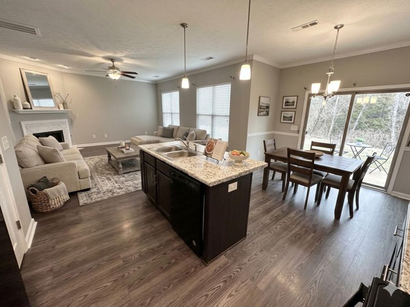 140 Annapolis Bend Cir, Hendersonville, TN 37075