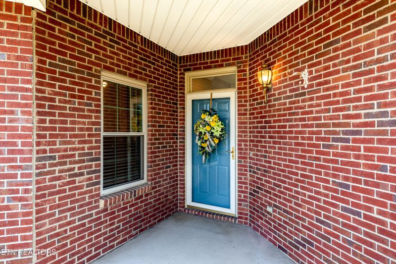722 Sterchi Park Way, Knoxville, TN 37912