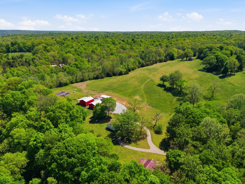 1550 Little Bartons Creek Rd, Cumberland Furnace, TN 37051
