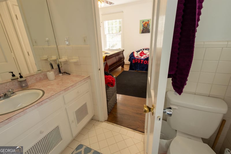 301 Warthen St, La Fayette, GA 30728
