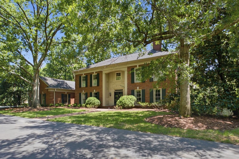 4383 Chickering Ln, Nashville, TN 37215