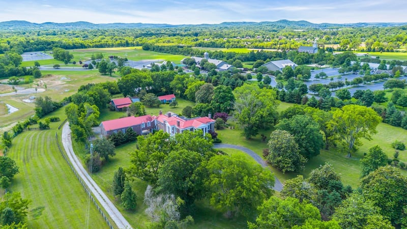 1112 Franklin Rd, Brentwood, TN 37027