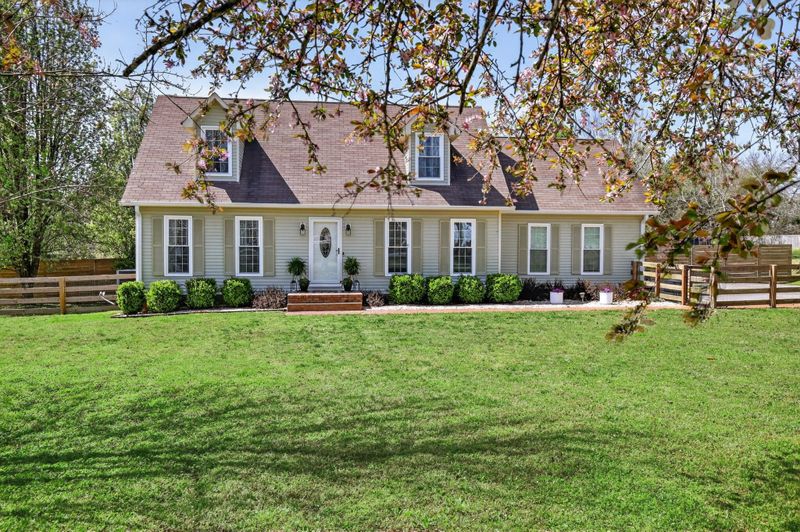 3929 Cambridge Ct, Culleoka, TN 38451