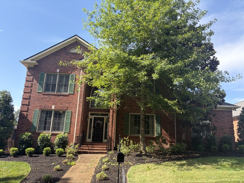 106 Hidden Pt, Hendersonville, TN 37075