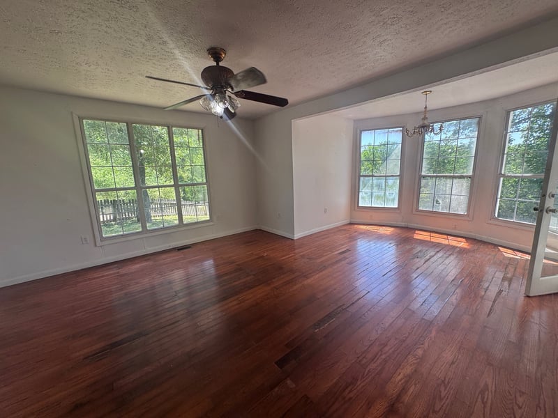 1079 Harristown Rd, Ashland City, TN 37015