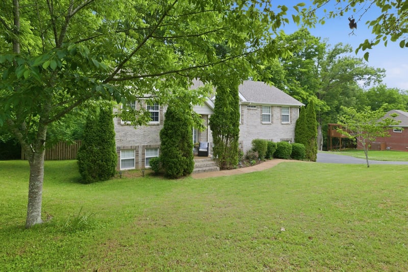 529 Katelyn Dr S, Spring Hill, TN 37174