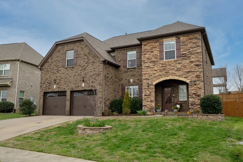 1120 Marys Pl, Lebanon, TN 37090