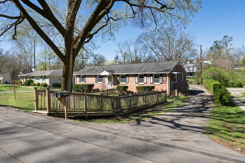 4411 Scenic Dr, Nashville, TN 37204