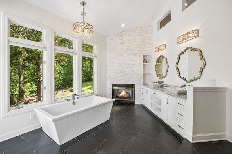 1619 Otter Creek Rd, Nashville, TN 37215