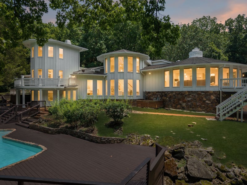 1619 Otter Creek Rd, Nashville, TN 37215