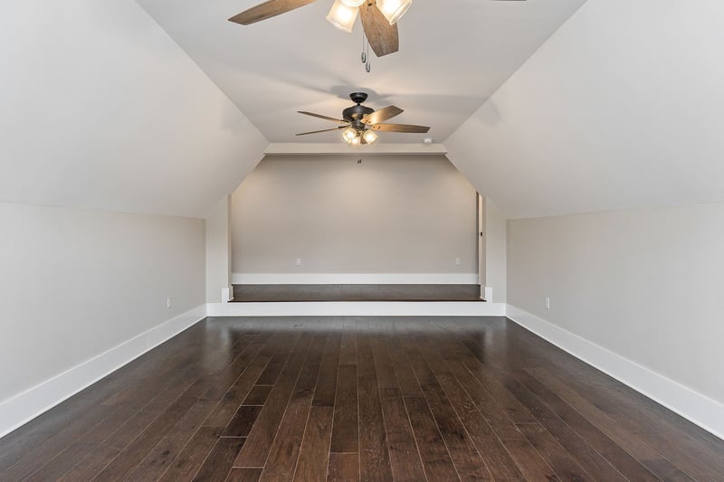 733 Jackson Ave, Carthage, TN 37030