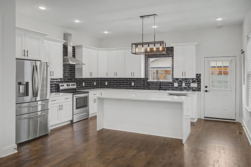 933 Warren St, Nashville, TN 37208