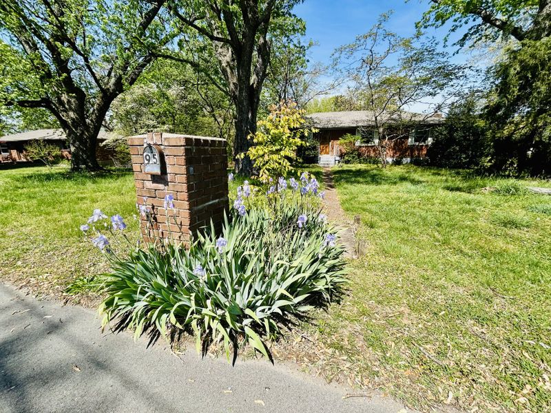 95 Williamsburg Rd, Mount Juliet, TN 37122