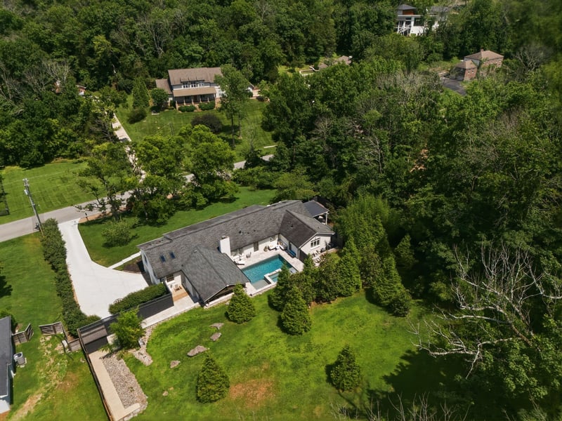 5340 Forest Acres Dr, Nashville, TN 37220