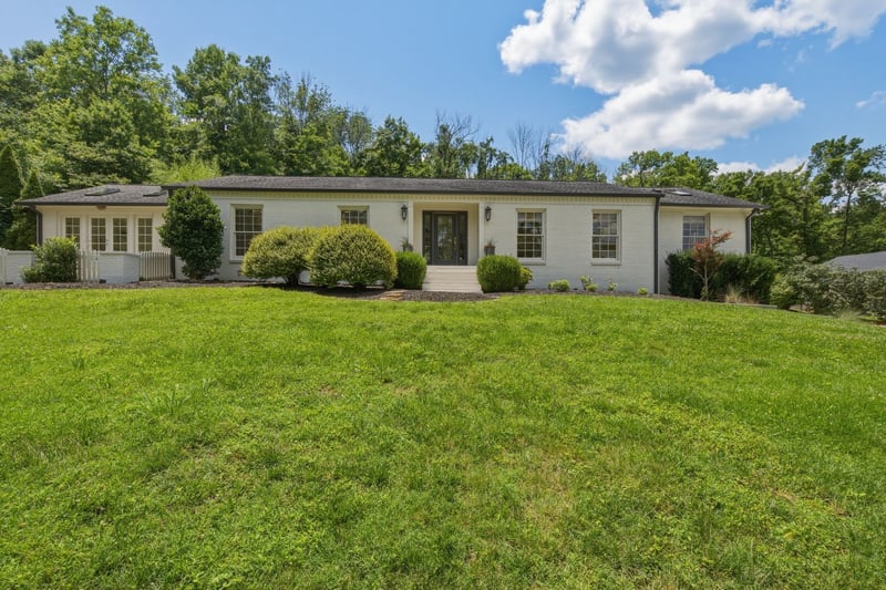 5340 Forest Acres Dr, Nashville, TN 37220