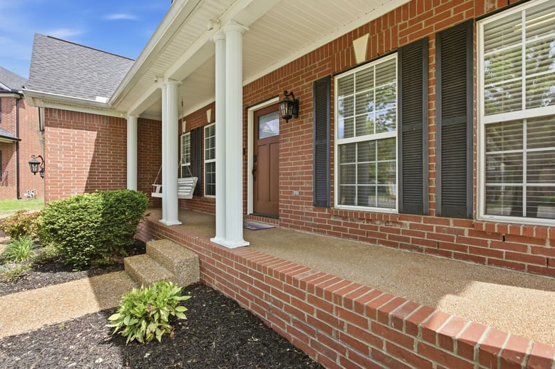 2004 Towhee Ct, Spring Hill, TN 37174