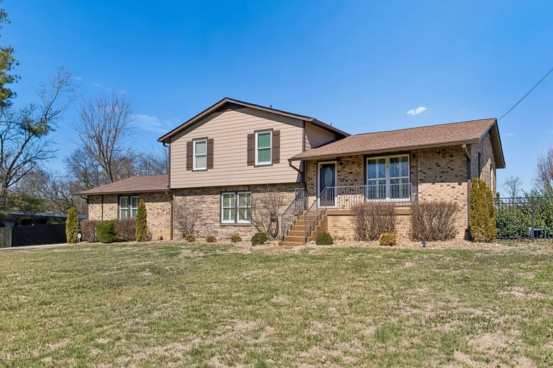 6580 Burkitt Rd, Antioch, TN 37013