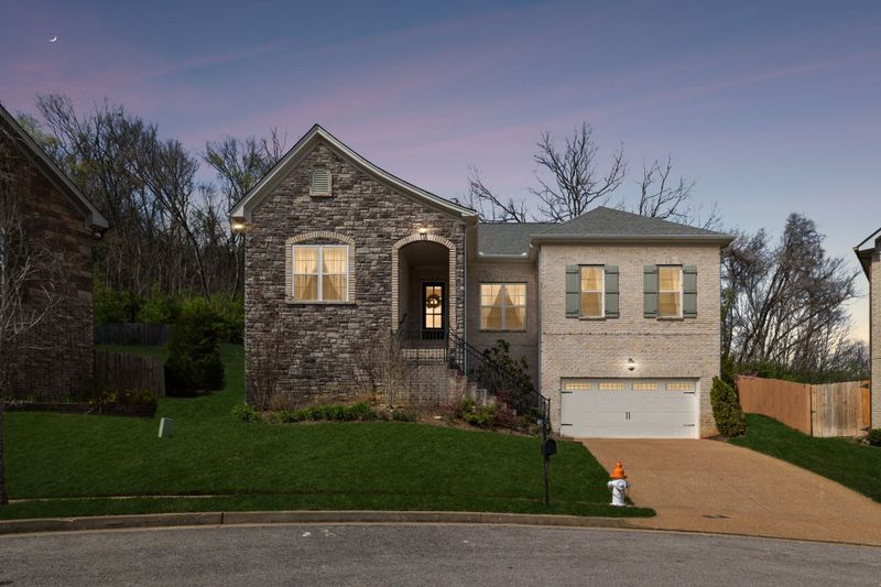 820 Doncaster Ln, Nashville, TN 37221