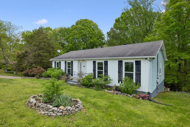 771 Mount Pleasant Rd, Kingston Springs, TN 37082