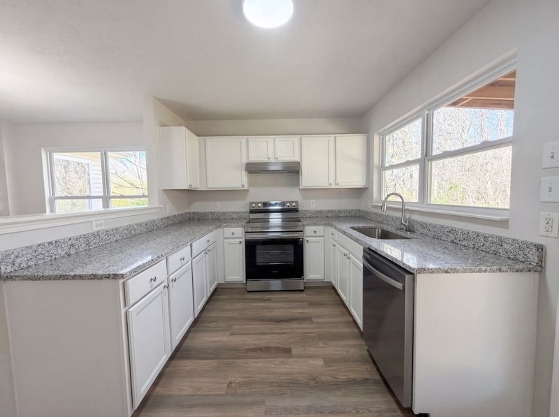 3309 Cain Harbor Dr, Nashville, TN 37214