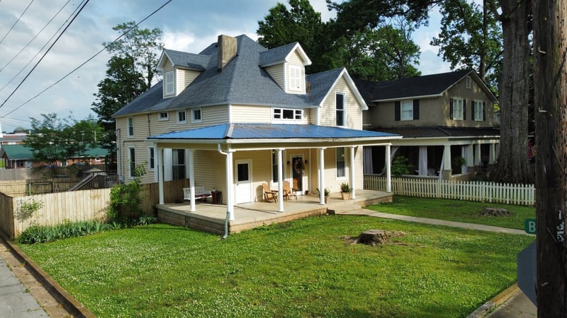 201 Pleasant St, Mount Pleasant, TN 38474
