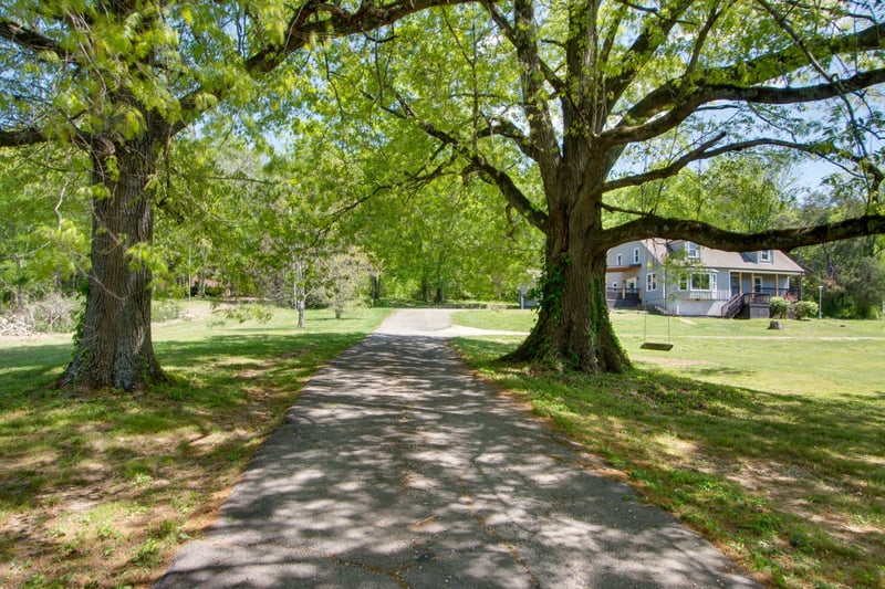 1830 Popes Chapel Rd, Thompsons Station, TN 37179