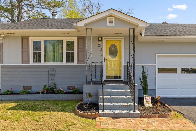 253 Castleberry St, Rossville, GA 30741
