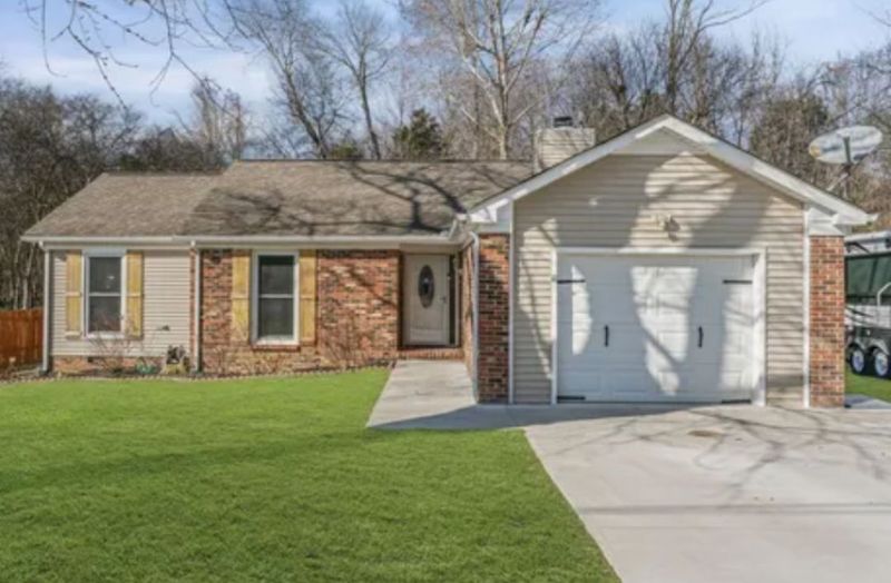 8163 Bonnafair Dr, Hermitage, TN 37076