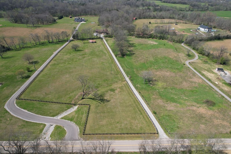 4845 Byrd Ln, College Grove, TN 37046