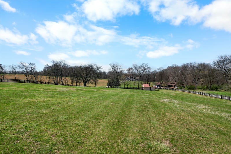 4845 Byrd Ln, College Grove, TN 37046