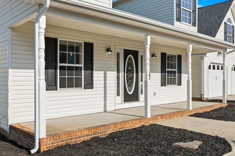 565 Cardinal Rd, Ringgold, GA 30736