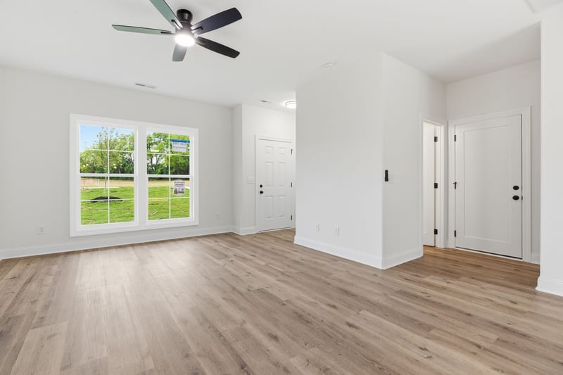 308 Spring St, La Vergne, TN 37086
