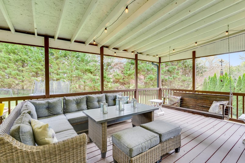 260 E Tennant Cir, Chickamauga, GA 30707