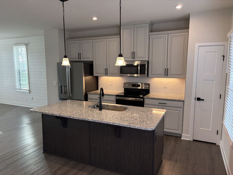 420 Park Ave #51, Lebanon, TN 37087