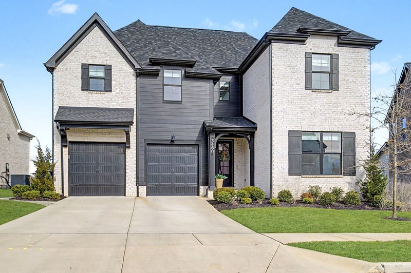 3460 Burgate Trl, Thompsons Station, TN 37179