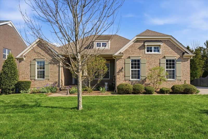 3107 Oxford Dr, Mount Juliet, TN 37122