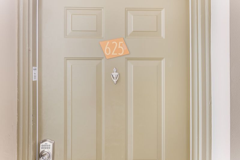 1803 Broadway #625, Nashville, TN 37203