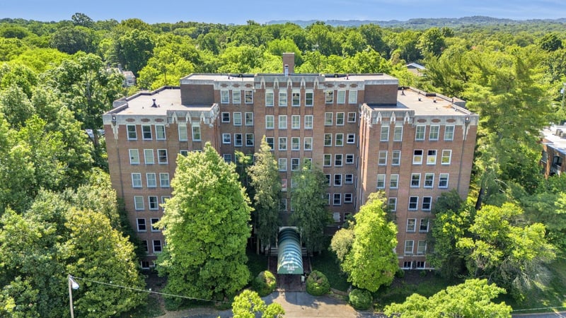 4225 Harding Pike #603, Nashville, TN 37205