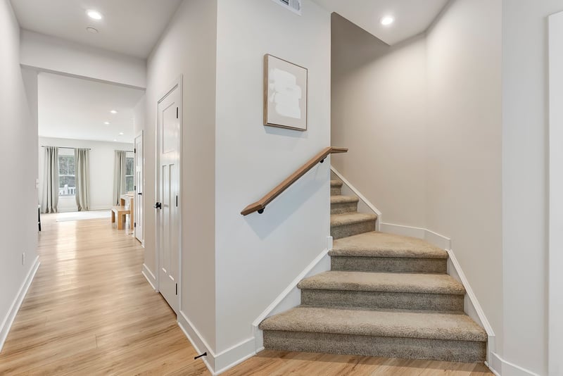 1038 Mountain View Dr, Thompsons Station, TN 37179