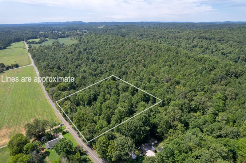 7 Old Dalton Cleveland Hw, Cohutta, GA 30710