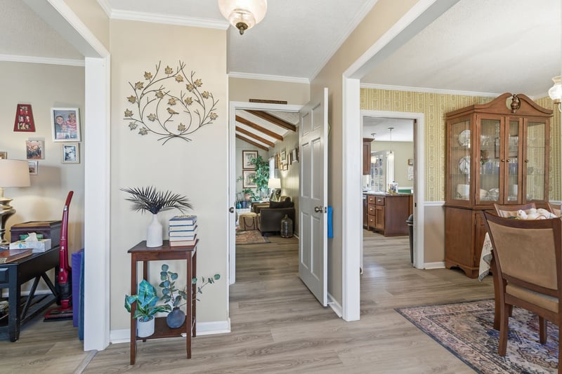 8073 Ridgewood Rd, Goodlettsville, TN 37072