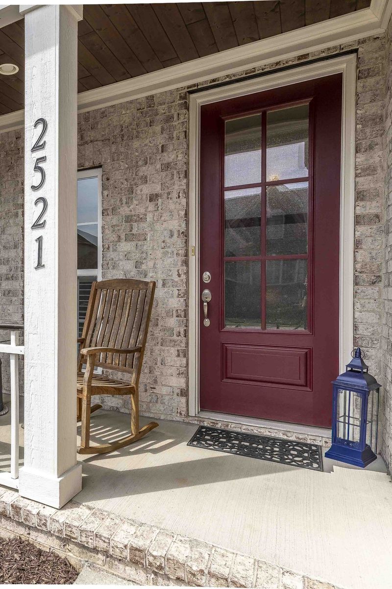 2521 Westerham Way, Thompsons Station, TN 37179