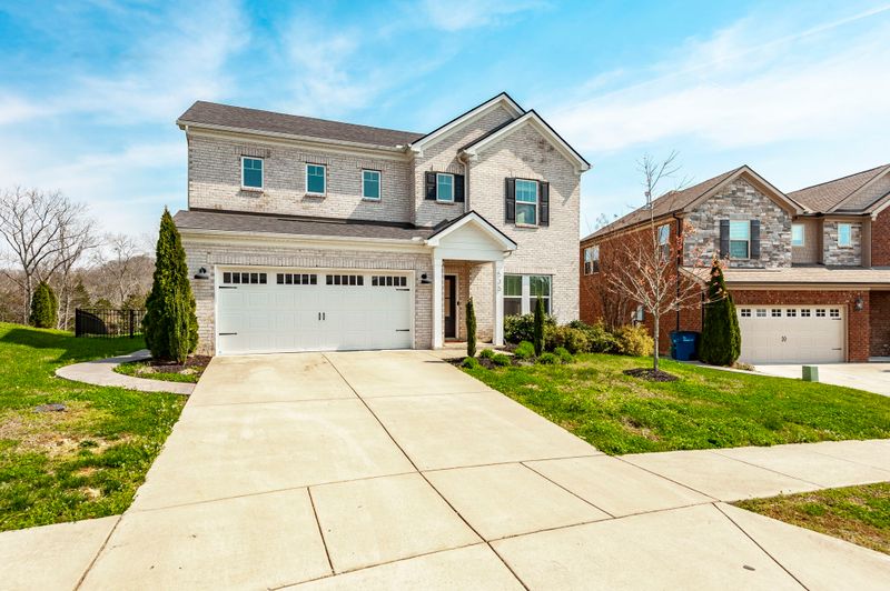 535 Fall Creek Cir, Goodlettsville, TN 37072