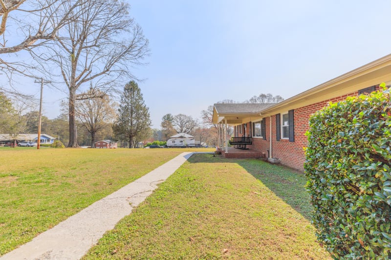 177 W Reed Rd, La Fayette, GA 30728
