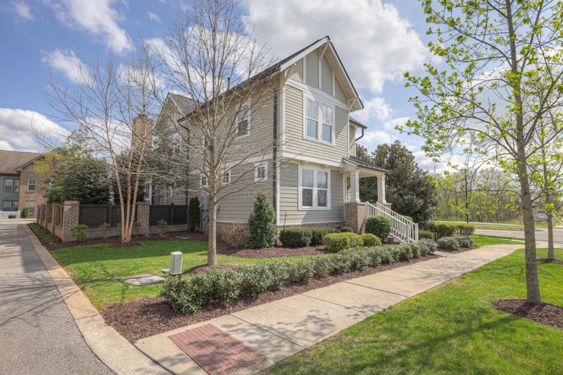 504 Lockwood Ln, Franklin, TN 37064